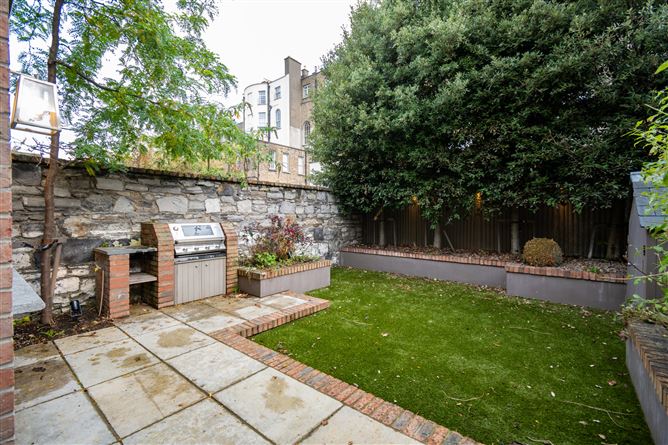 Leeson place, Saint Kevin's, Dublin 2