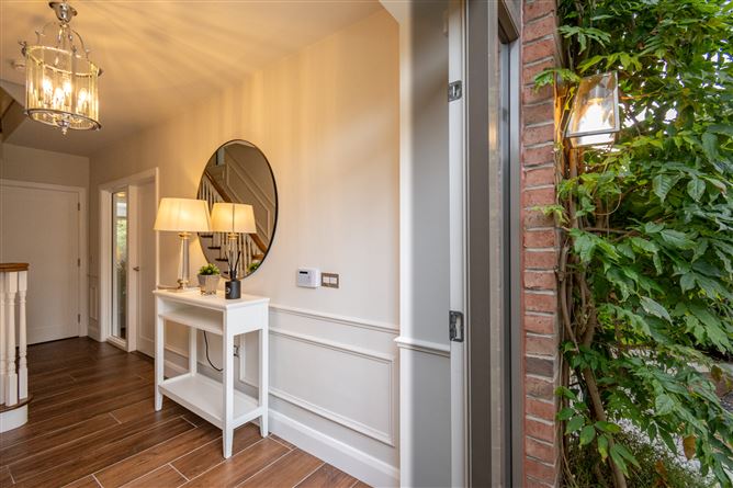 Leeson place, Saint Kevin's, Dublin 2