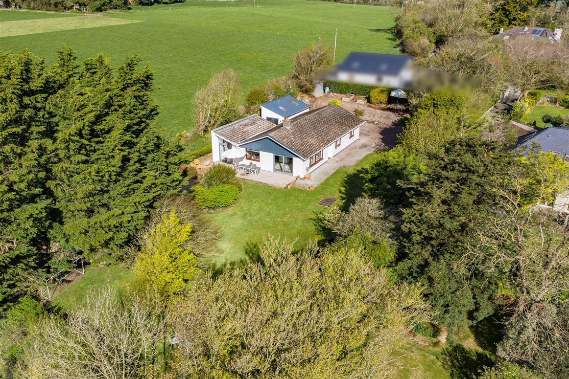 Hillcrest, Ballea Hill, Carrigaline, Cork