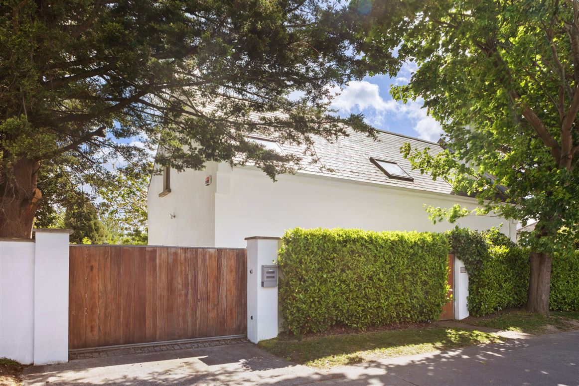 Cois Scoil, Meadow Vale, Blackrock, Co. Dublin