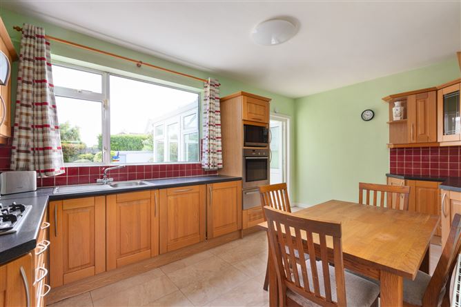 Photo 6 of 16 — 12 Arnold Grove, Glenageary, Co. Dublin