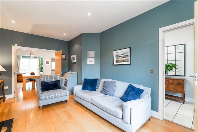 11 Belarmine Close, Stepaside,   Dublin 18