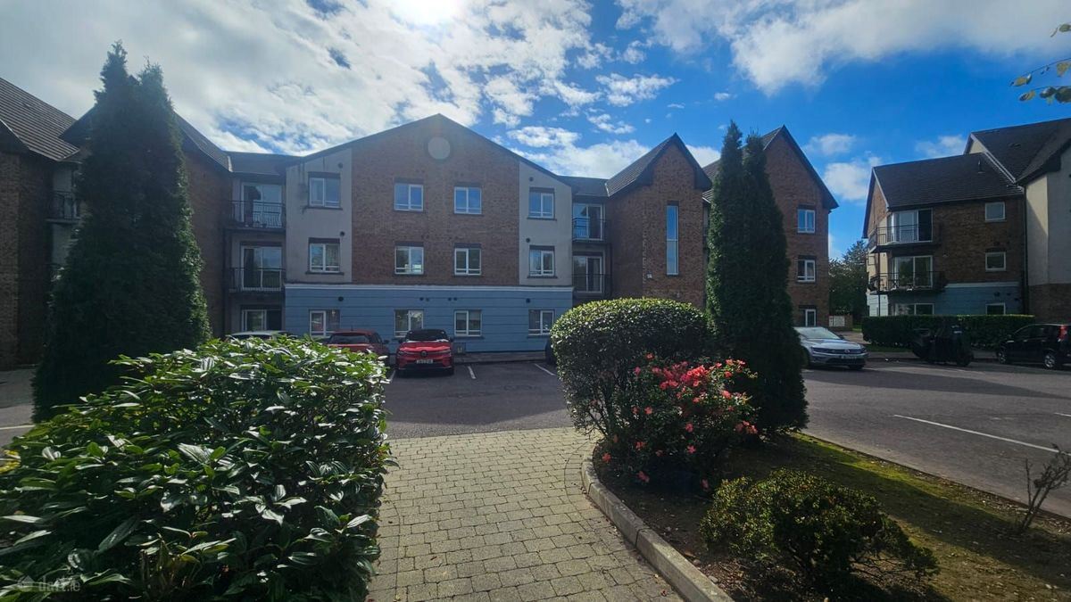 Apartment 19, The Mews, The Oaks, Classes Lake Ovens Cork , Ovens, Cork
