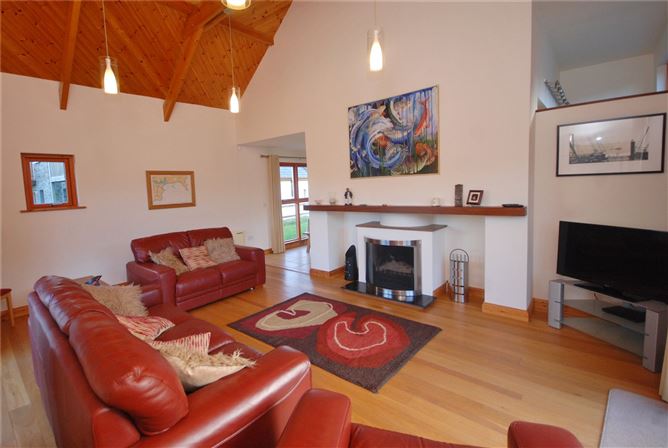 9 Castlefields, Baltimore, Co. Cork