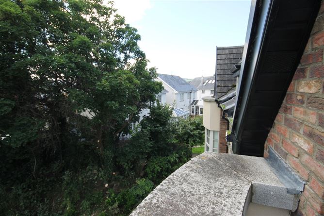 43 Brownsbarn Wood, Citywest, Dublin 24
