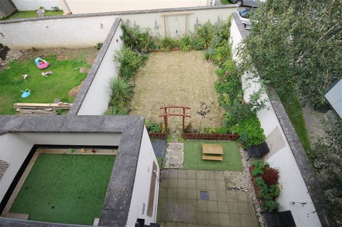 43 Brownsbarn Wood, Citywest, Dublin 24