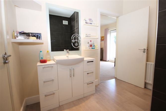 43 Brownsbarn Wood, Citywest, Dublin 24