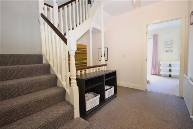 43 Brownsbarn Wood, Citywest, Dublin 24