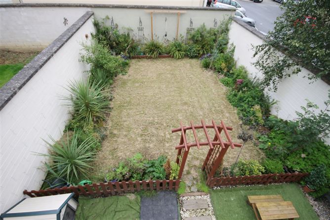 43 Brownsbarn Wood, Citywest, Dublin 24