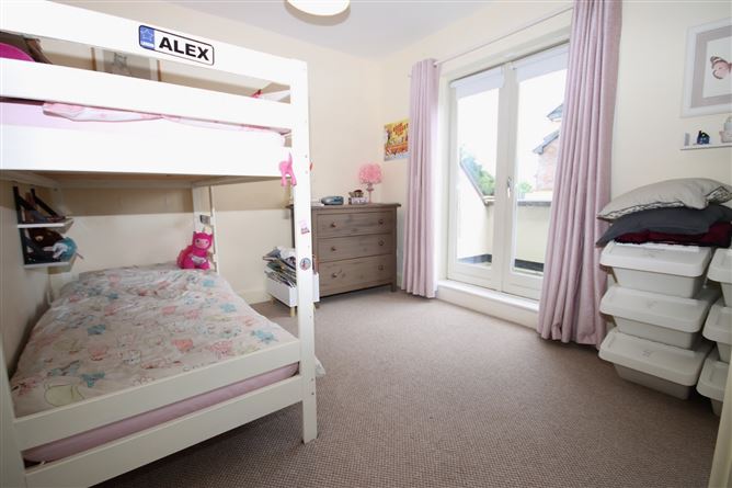 43 Brownsbarn Wood, Citywest, Dublin 24