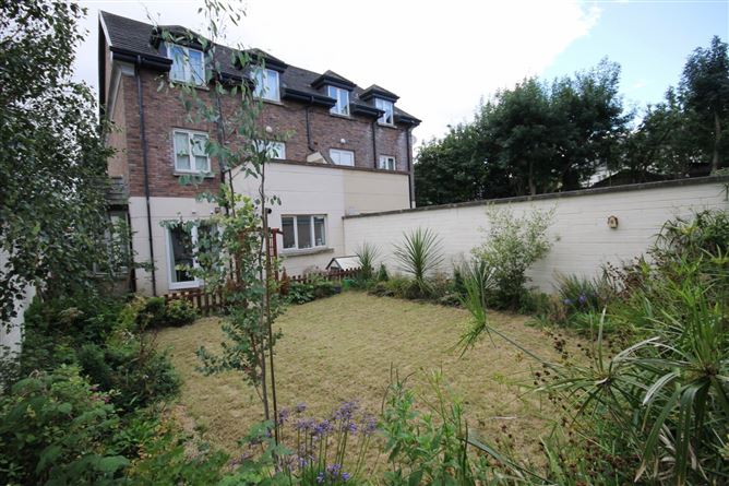 43 Brownsbarn Wood, Citywest, Dublin 24
