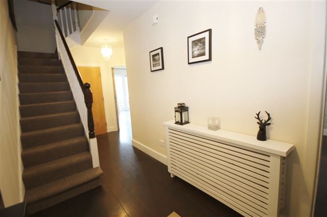 43 Brownsbarn Wood, Citywest, Dublin 24