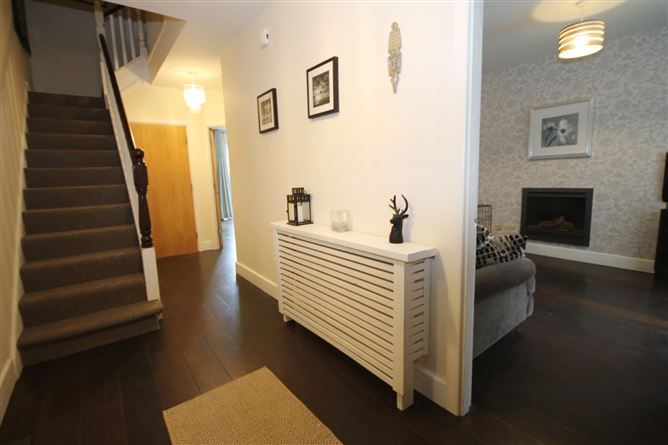 43 Brownsbarn Wood, Citywest, Dublin 24