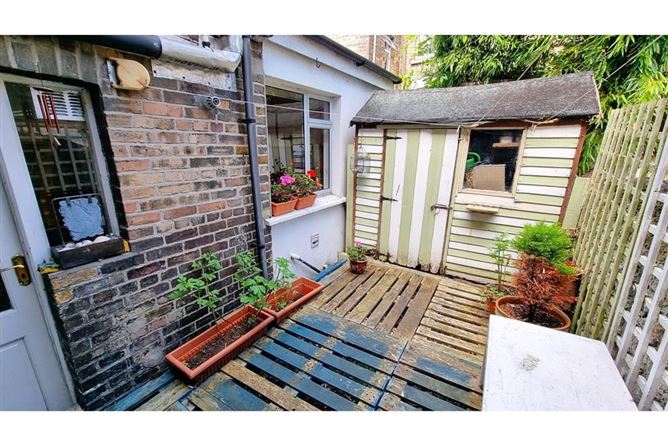 17 Carrick Terrace, Rialto, Dublin 8