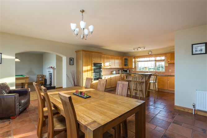 Kilkea Lodge, Ballycomclone, Gorey, Co. Wexford