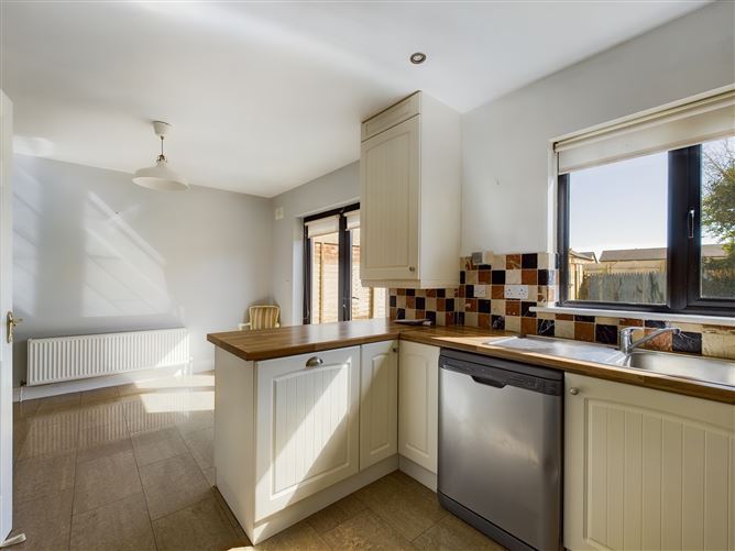 67 Poplar Drive Carraig An Aird , Waterford City, Waterford