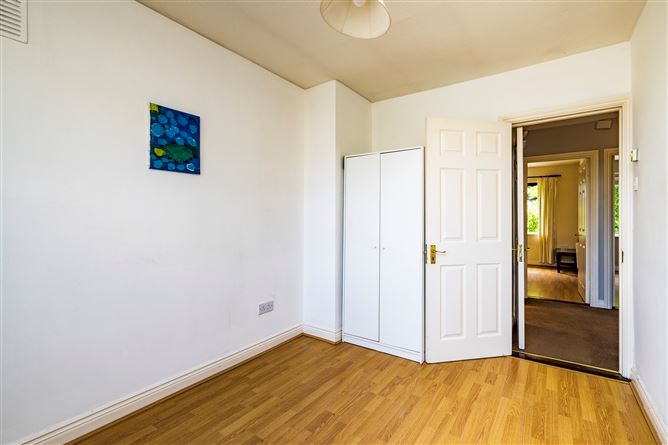 10 The Steeples, St Laurences Road, Chapelizod, Dublin 20