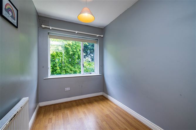 10 The Steeples, St Laurences Road, Chapelizod, Dublin 20