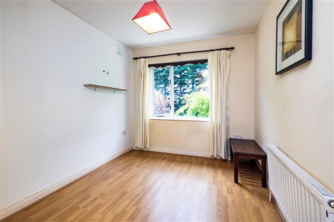 10 The Steeples, St Laurences Road, Chapelizod, Dublin 20