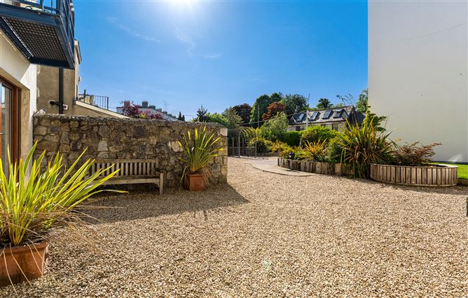 Apartment 21, DE VESCI HOUSE, Dun Laoghaire, County Dublin