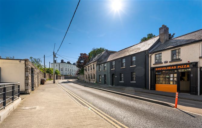 Apartment 21, DE VESCI HOUSE, Dun Laoghaire, County Dublin