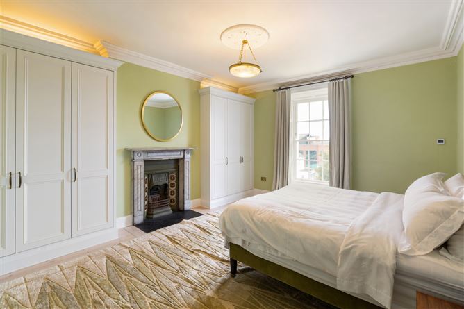 1 Lower Prince Edward Terrace, Blackrock, Co. Dublin