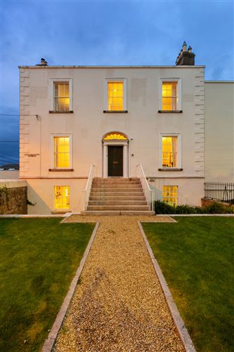 1 Lower Prince Edward Terrace, Blackrock, Co. Dublin