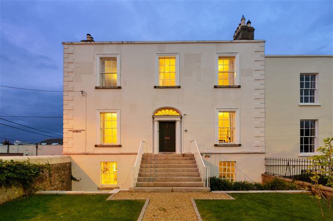 1 Lower Prince Edward Terrace, Blackrock, Co. Dublin