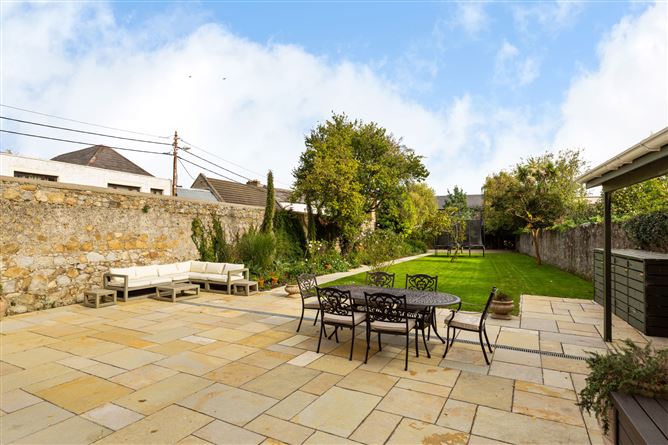 1 Lower Prince Edward Terrace, Blackrock, Co. Dublin