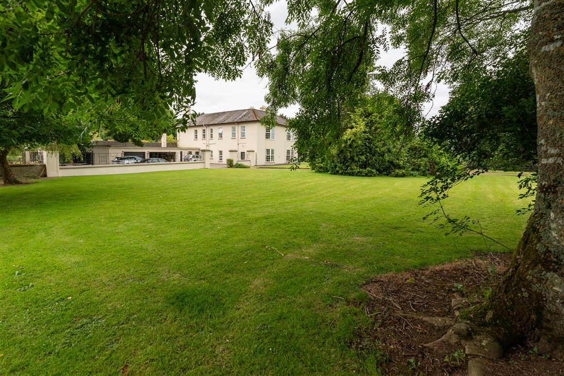 ‘Grove House’, Hospital, Limerick ‘Grove House’, Hospital, Limerick