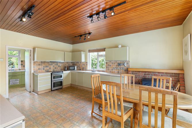 Edanmore, Ballinatray Lower, Courtown, Gorey, Co. Wexford