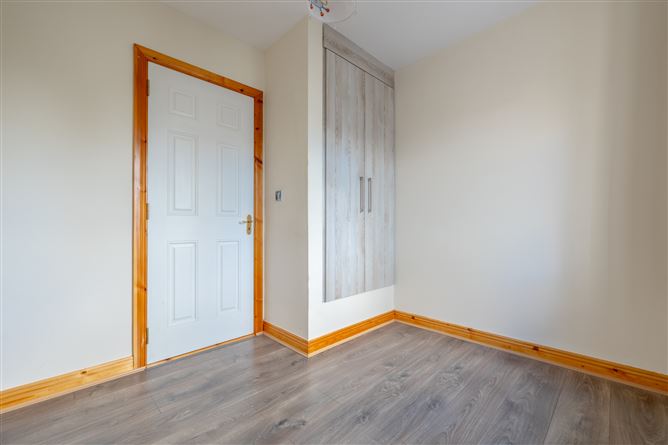 50 Ros Na Greine, Ardfinnan, Clonmel, Co. Tipperary