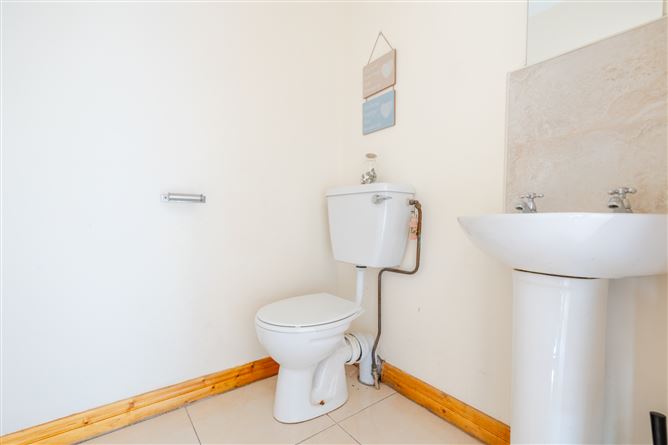50 Ros Na Greine, Ardfinnan, Clonmel, Co. Tipperary