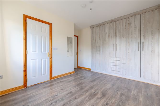 50 Ros Na Greine, Ardfinnan, Clonmel, Co. Tipperary