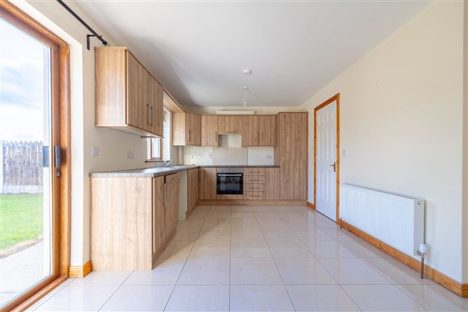 50 Ros Na Greine, Ardfinnan, Clonmel, Co. Tipperary