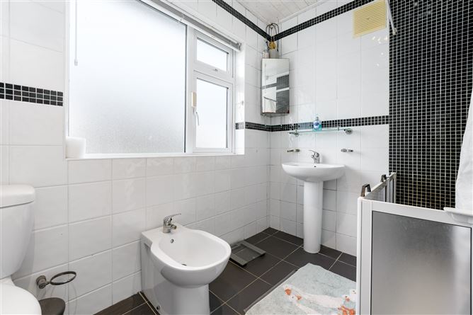 59 Willow Park Grove, Glasnevin, Dublin 11