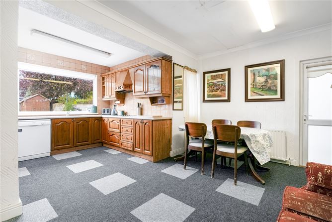 59 Willow Park Grove, Glasnevin, Dublin 11