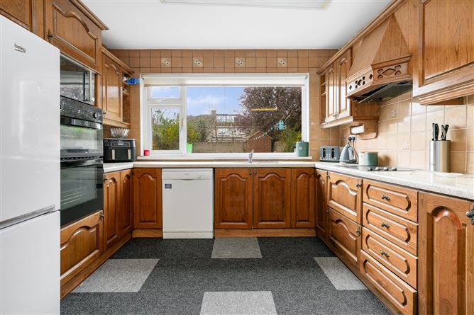 59 Willow Park Grove, Glasnevin, Dublin 11