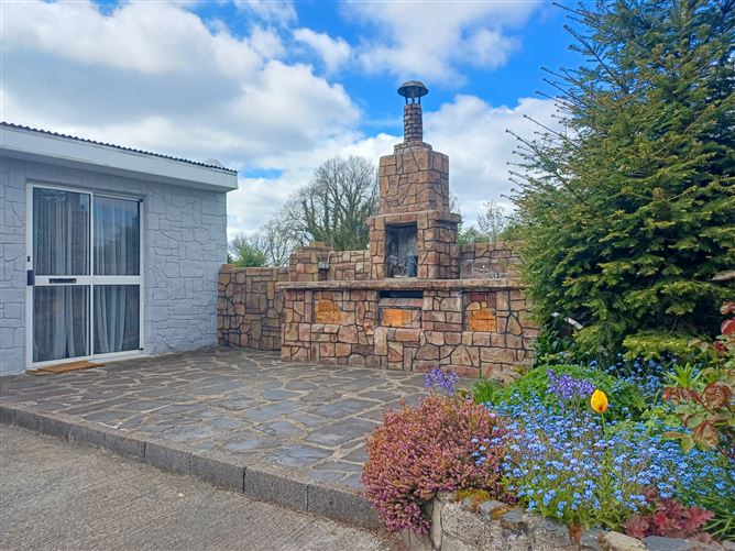 Photo 17 of 100 — Listrahee, Ballinalee, Longford