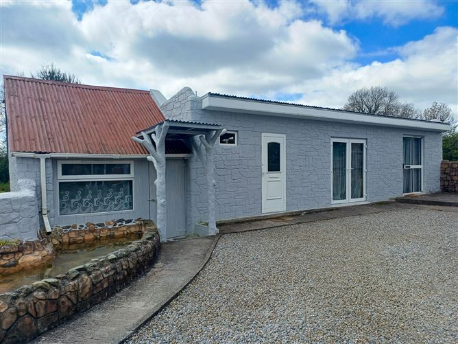 Photo 16 of 100 — Listrahee, Ballinalee, Longford