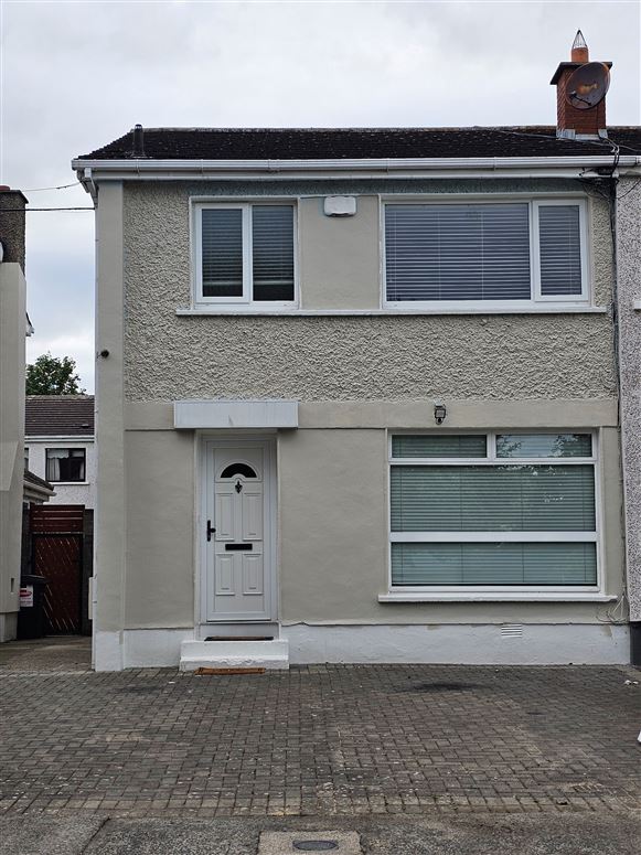 No.13 Raheen Park , Tallaght, Dublin 24