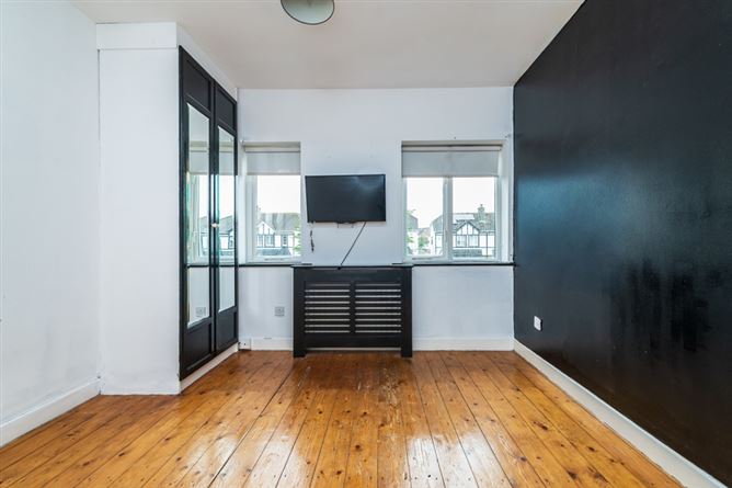 Photo 25 of 38 — 15 Elmfield Avenue, Clarehall, Dublin 13