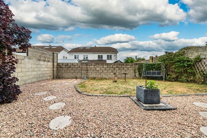 Photo 36 of 38 — 15 Elmfield Avenue, Clarehall, Dublin 13