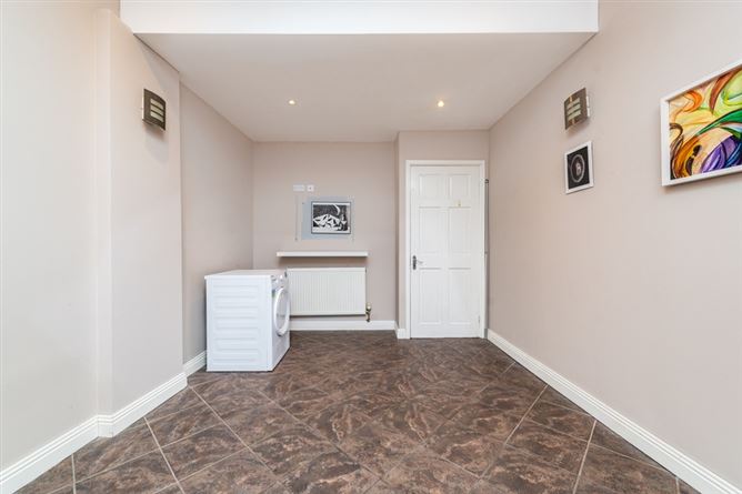 Photo 15 of 38 — 15 Elmfield Avenue, Clarehall, Dublin 13