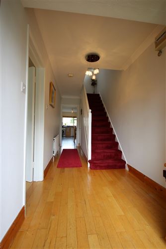 10 Whitethorn Walk, Carriglea Downs, Dun Laoghaire, County Dublin