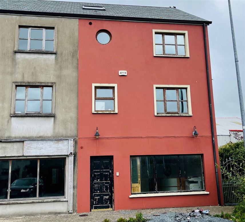 19 Place de Plouzane, Kilrush, Clare Costelloe Estate Agents