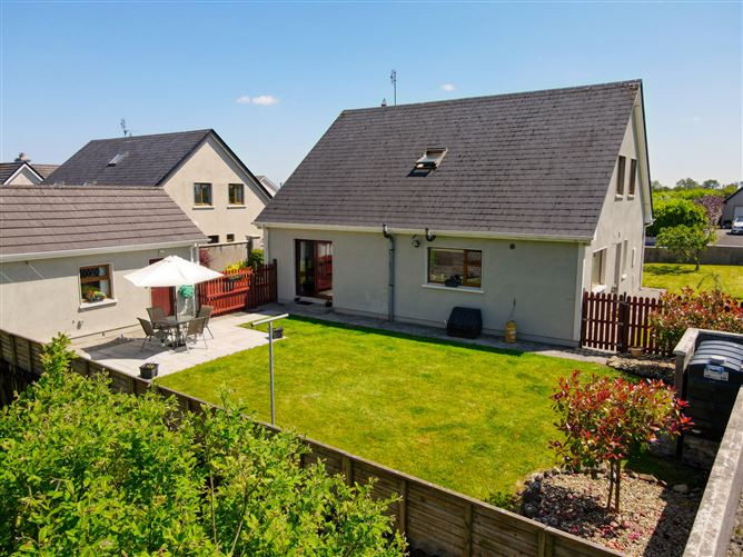 9 Glendale, Mayfield, Claremorris, Co. Mayo