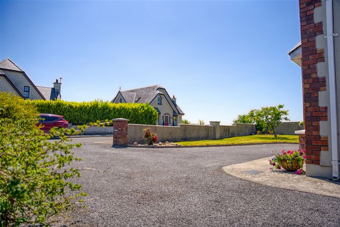 9 Glendale, Mayfield, Claremorris, Co. Mayo