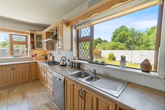 9 Glendale, Mayfield, Claremorris, Co. Mayo