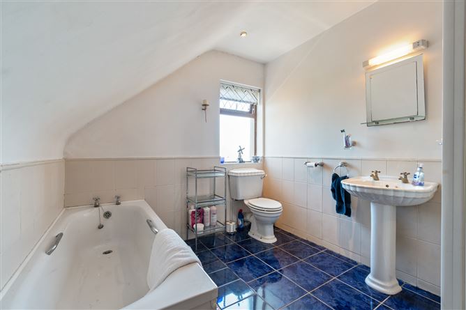 9 Glendale, Mayfield, Claremorris, Co. Mayo